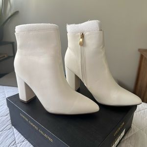 NWT Lulus White Booties